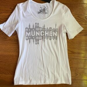 NWT Enigma Pure Natural Style White München Tee Cityscape Graphic Design M